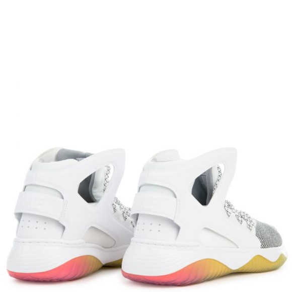 Sold On Another Sale Site - Picture 2 of 8